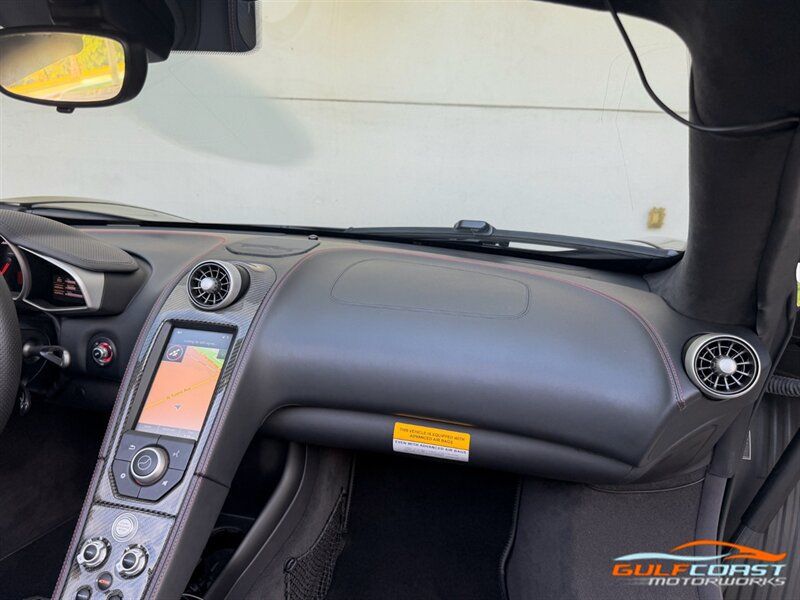 Used 2014 McLaren MP4-12C Spider RWD image 31