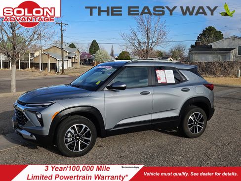 Used 2025 Chevrolet TrailBlazer LT AWD/4WD image 1