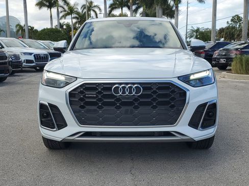 Certified 2023 Audi Q5 2.0T Premium Plus image 2