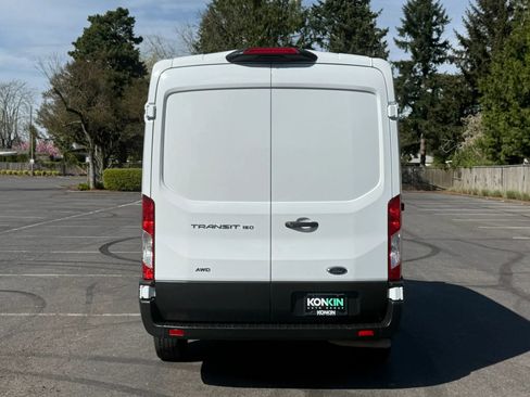 Used 2023 Ford Transit 250 Medium Roof AWD image 5