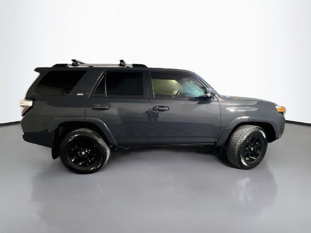Used 2024 Toyota 4Runner SR5 Premium w/ Moonroof Package AWD/4WD image 9