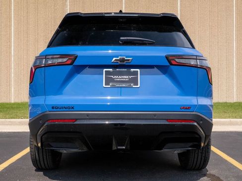 New 2026 Chevrolet Equinox RS w/ Safety and Technology Package FWD image 8