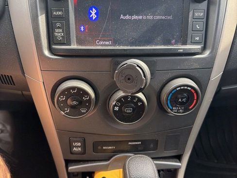 Used 2013 Toyota Corolla S FWD image 7