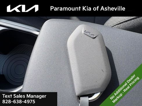 New 2026 Kia K4 LX image 28