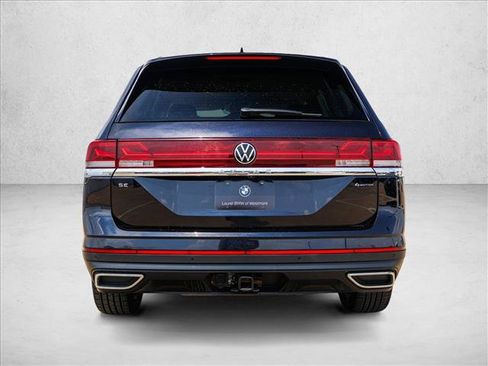 Used 2026 Volkswagen Atlas SE AWD/4WD image 6