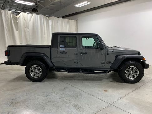 Used 2020 Jeep Gladiator Sport w/ Quick Order Package 24S image 25