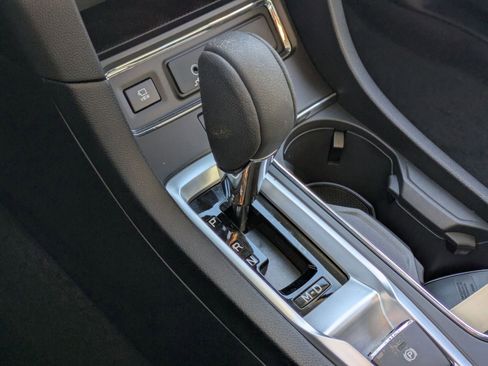 New 2025 Subaru Ascent Limited image 14