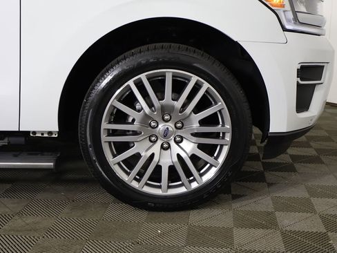 Used 2024 Ford Expedition Limited RWD image 27