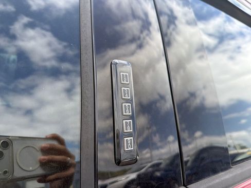 Used 2019 Ford F150 XLT w/ Equipment Group 302A Luxury image 10