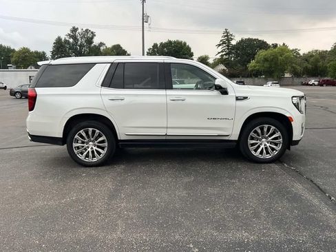 Used 2022 GMC Yukon Denali AWD/4WD image 5