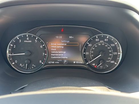 Used 2023 INFINITI QX80 Sensory w/ All-Season Package AWD/4WD image 28