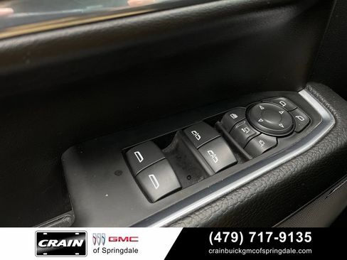 Used 2024 GMC Sierra 2500 Denali w/ Denali Reserve Package AWD/4WD image 11