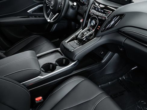 New 2026 Acura RDX SH-AWD image 30