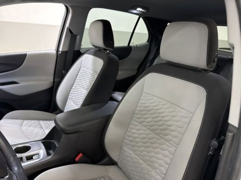 Used 2021 Chevrolet Equinox LT FWD image 5