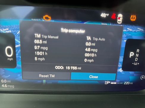 Used 2025 Volvo XC40 B5 Core AWD/4WD image 28