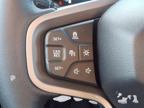 New 2025 Ford Bronco Outer Banks w/ Sasquatch Package image 13