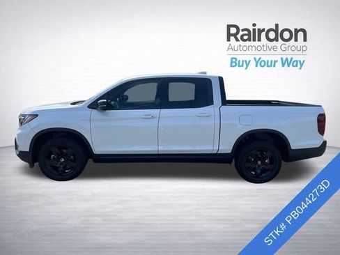 Used 2023 Honda Ridgeline Black Edition image 4