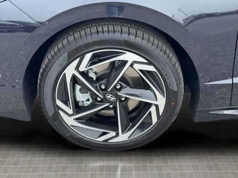 New 2026 Hyundai Sonata SEL FWD image 18