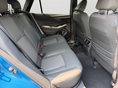Used 2025 Subaru Outback Wilderness AWD/4WD image 9