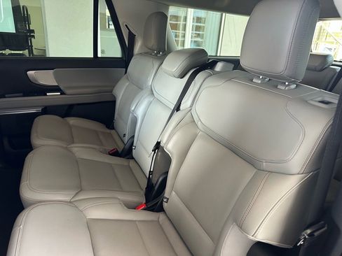 Certified 2025 Ford Expedition Max Active image 27