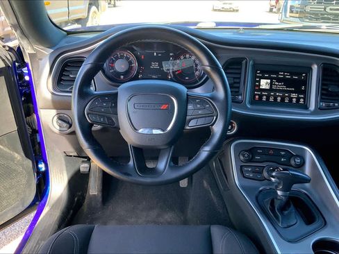 Used 2022 Dodge Challenger SXT w/ Blacktop Package image 5