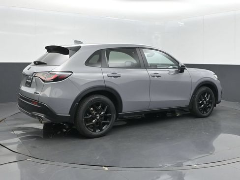 Certified 2024 Honda HR-V Sport image 8