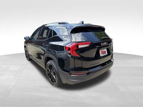 Used 2023 GMC Terrain SLT w/ Elevation Edition FWD image 7