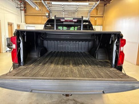 Used 2024 Chevrolet Silverado 1500 ZR2 w/ Technology Package AWD/4WD image 19