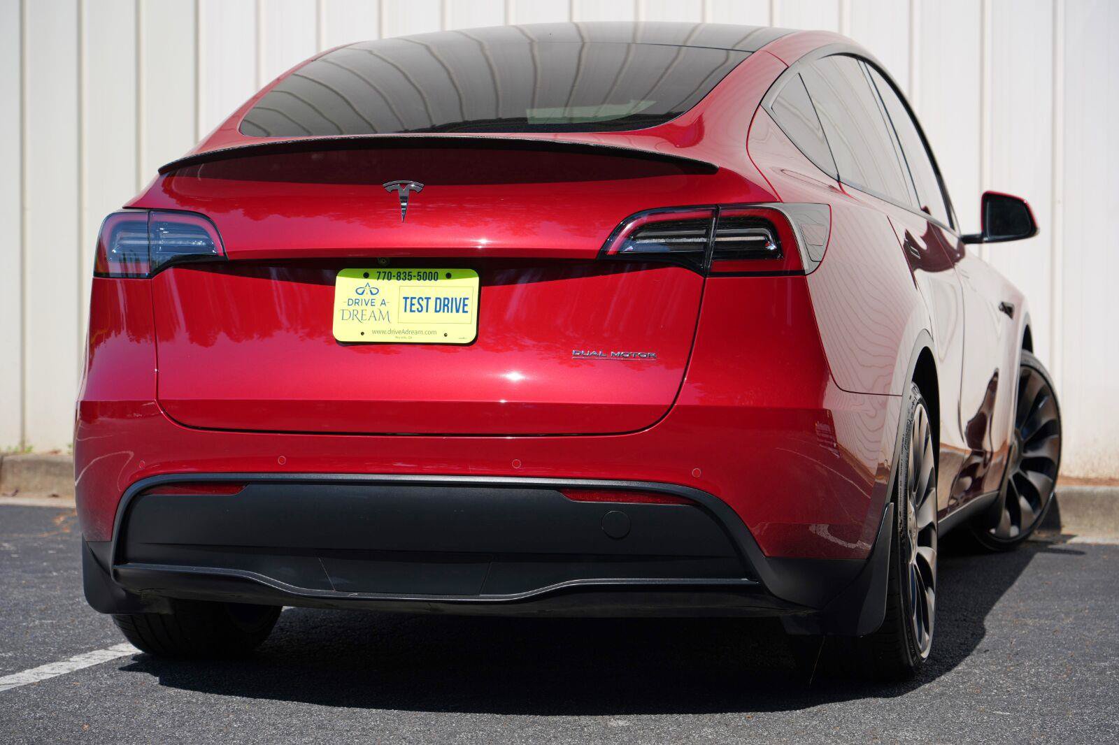 Used 2022 Tesla Model Y Performance AWD/4WD image 4
