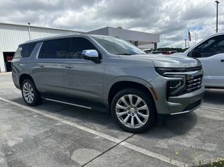 Used 2025 Chevrolet Suburban Premier RWD video 1
