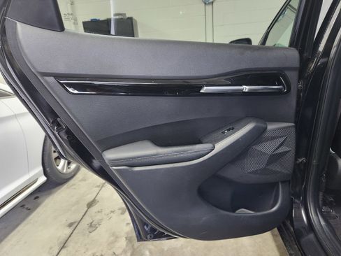 Used 2021 Kia Seltos EX image 18