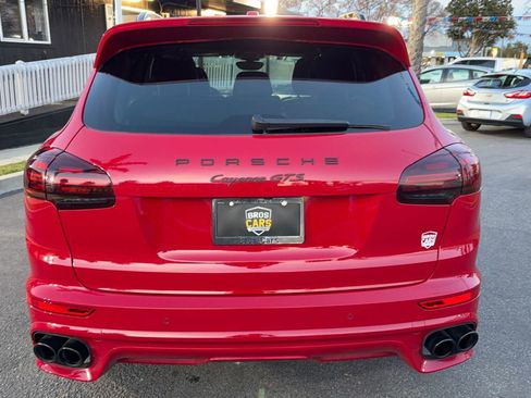 Used 2016 Porsche Cayenne GTS image 7