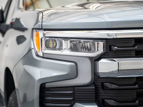 New 2026 Chevrolet Silverado 1500 LT w/ Z71 Off-Road Package AWD/4WD image 14