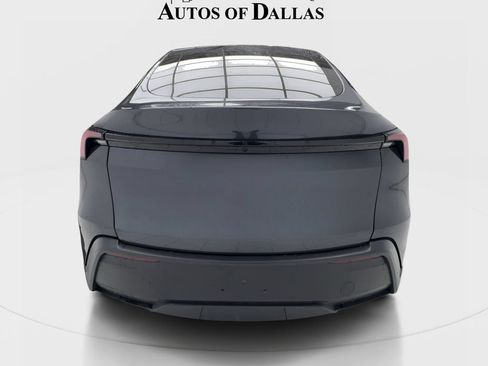 Used 2026 Tesla Model Y 2WD image 9