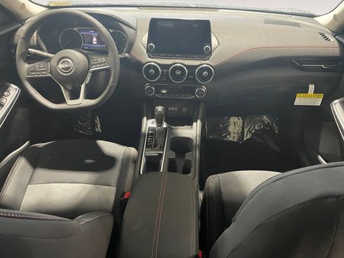 New 2025 Nissan Sentra SR w/ Midnight Edition image 31