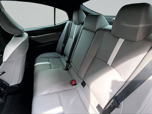 Certified 2025 Toyota Camry SE FWD image 24