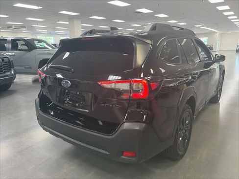 Used 2024 Subaru Outback Onyx Edition AWD/4WD image 7
