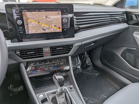 New 2026 Volkswagen Jetta SEL FWD image 21