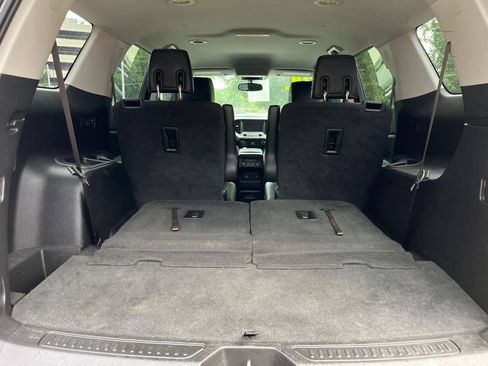 Used 2019 GMC Acadia SLT AWD/4WD image 9