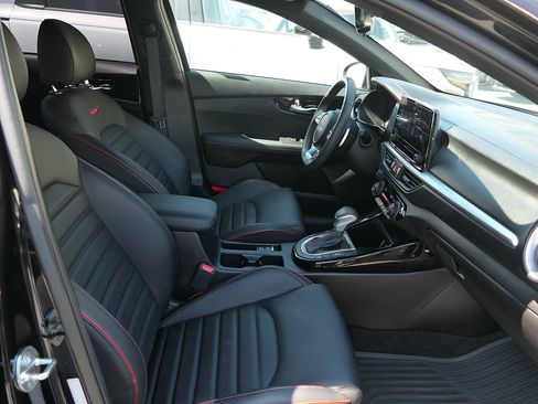 Used 2023 Kia Forte GT w/ GT2 Package FWD image 26