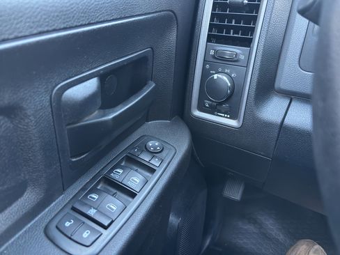 Used 2015 RAM 3500 Tradesman w/ Popular Equipment Group image 23