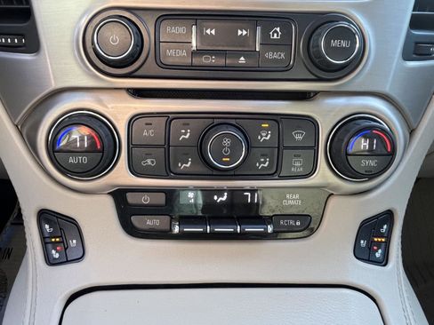 Used 2018 GMC Yukon Denali image 11