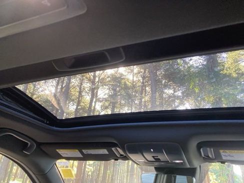 Used 2025 MAZDA CX-5 Signature image 26