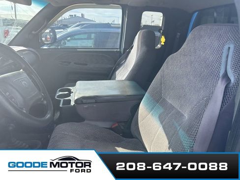 Used 2001 Dodge Ram 1500 Truck image 5