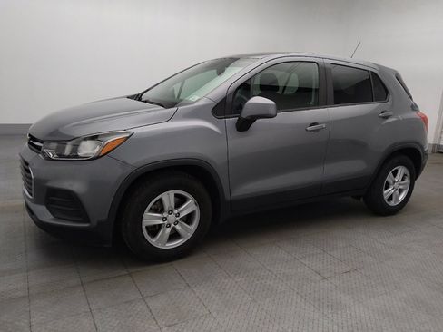 Used 2020 Chevrolet Trax LS w/ Tint and Cruise Package FWD image 2