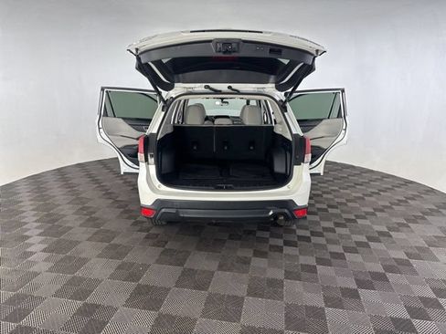 Used 2024 Subaru Forester Premium AWD/4WD image 14