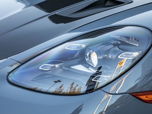 Certified 2025 Porsche 718 Cayman GT4 RS image 25