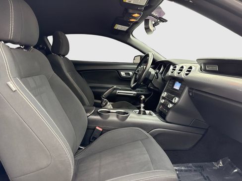 Used 2019 Ford Mustang GT RWD image 37