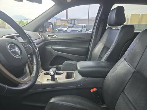 Used 2015 Jeep Grand Cherokee Altitude AWD/4WD image 3