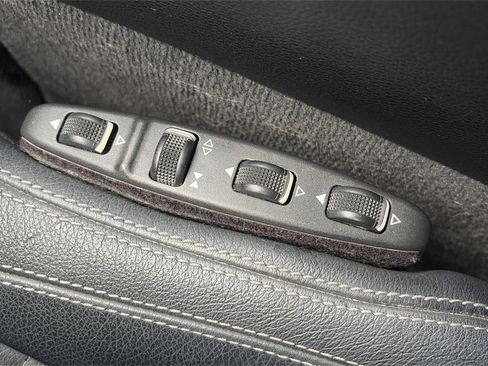 Used 2013 Mercedes-Benz E 350 Coupe image 27